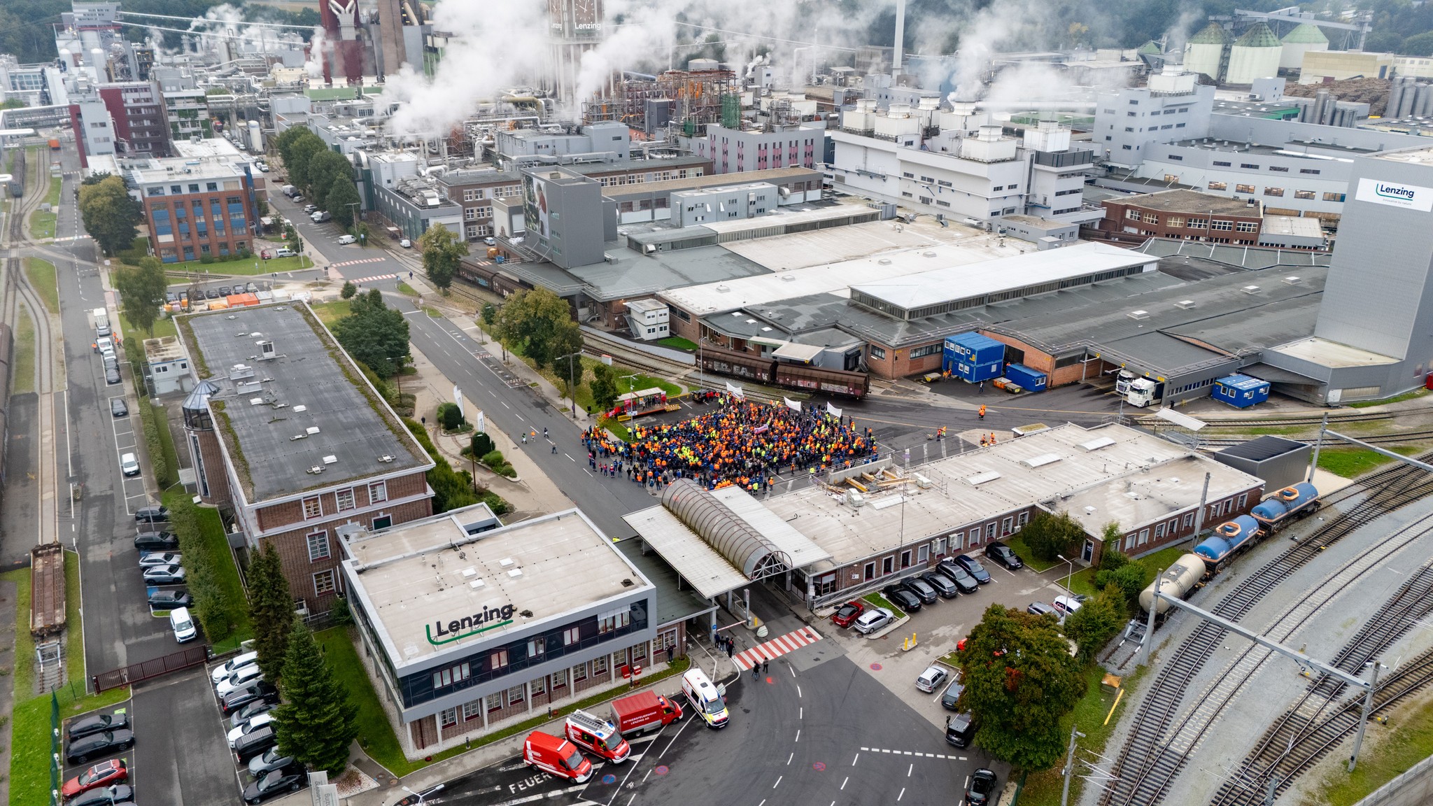 Energiepreise und Co. - Wie die Wirtschaft wieder in Schwung kommen soll