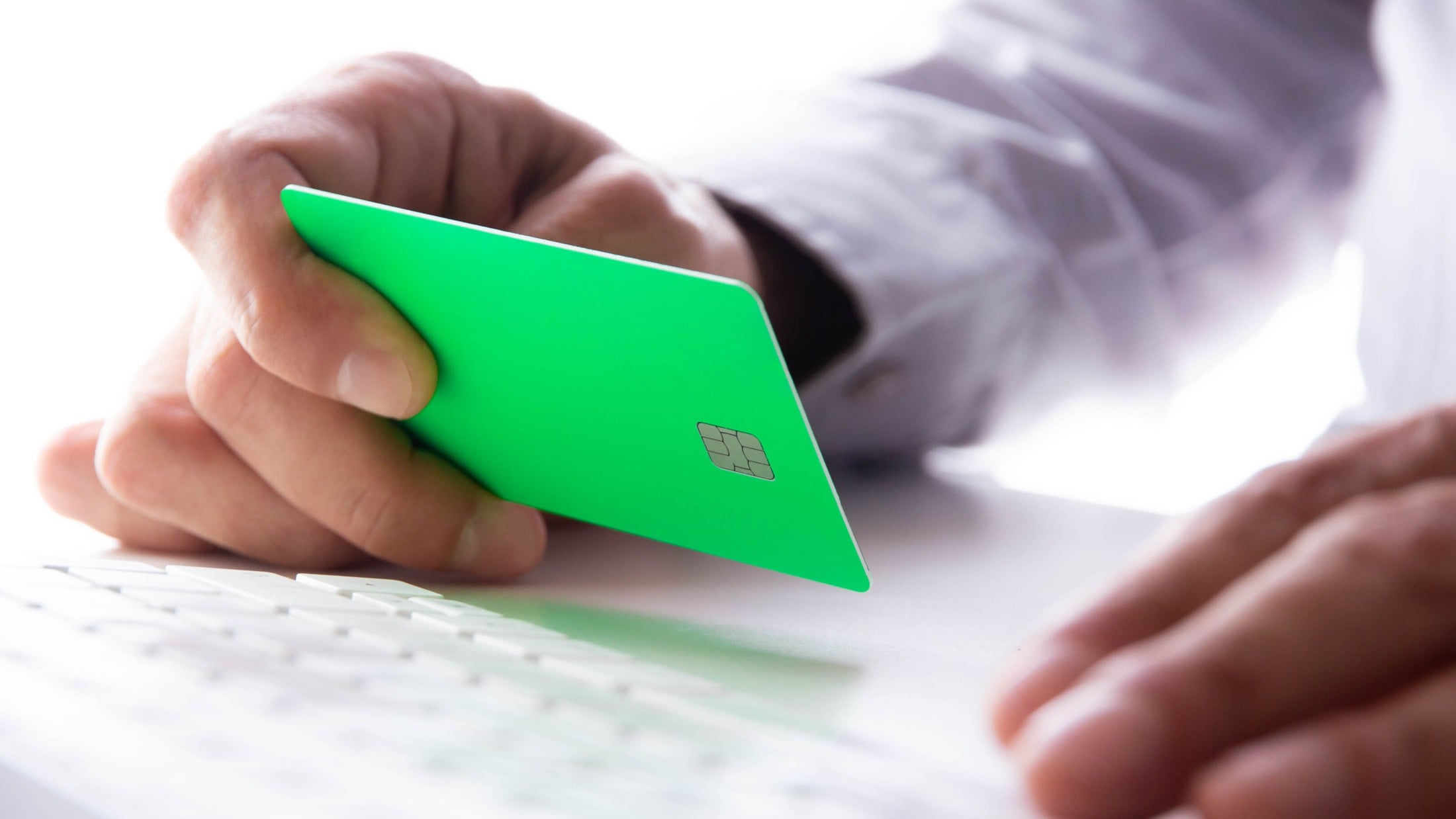 Polizei warnt erneut - Welle von gefälschten Bank-Nachrichten in Tirol