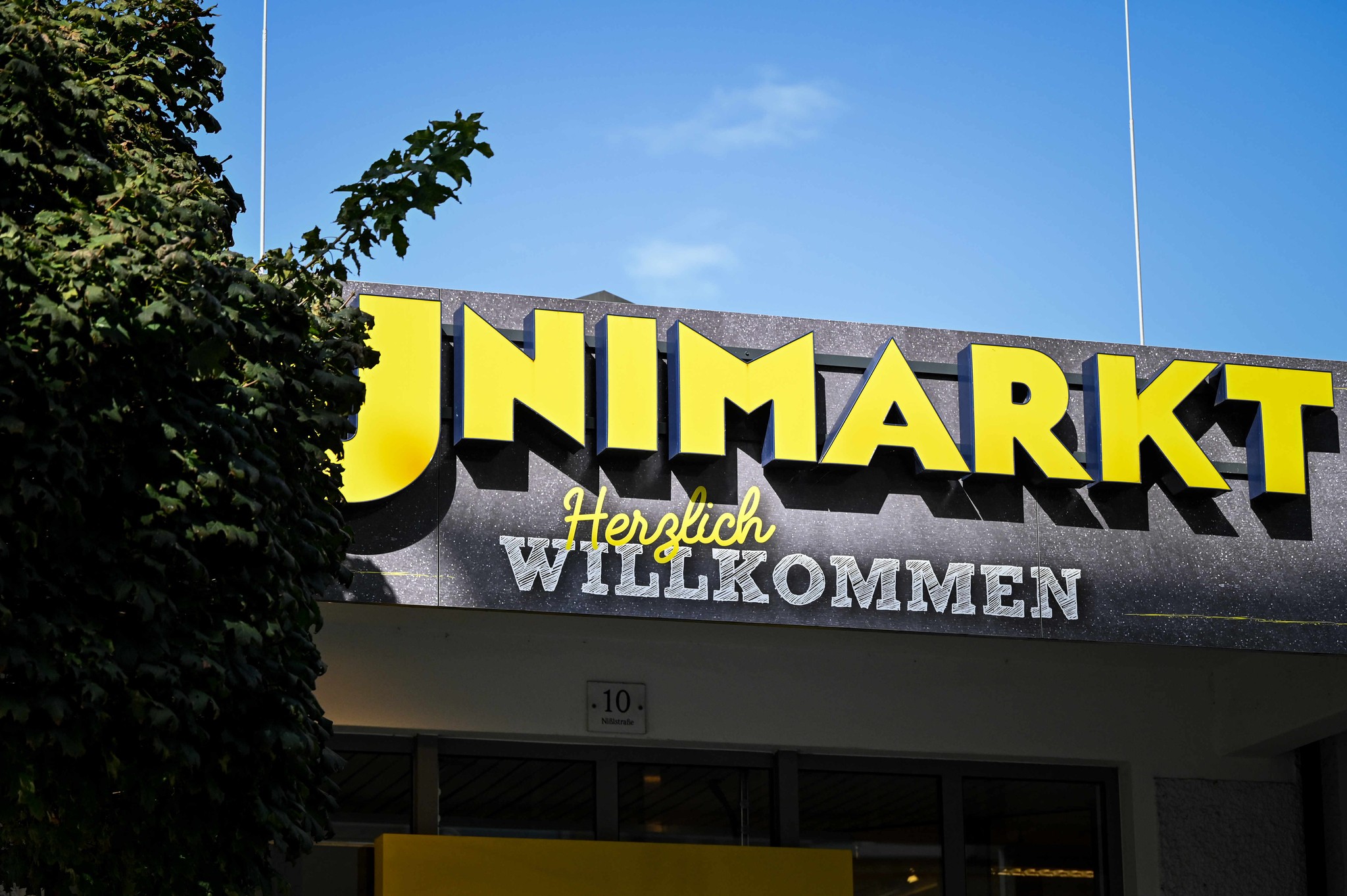 Zähe Verhandlungen - Bangen um die Filialen von Unimarkt geht weiter