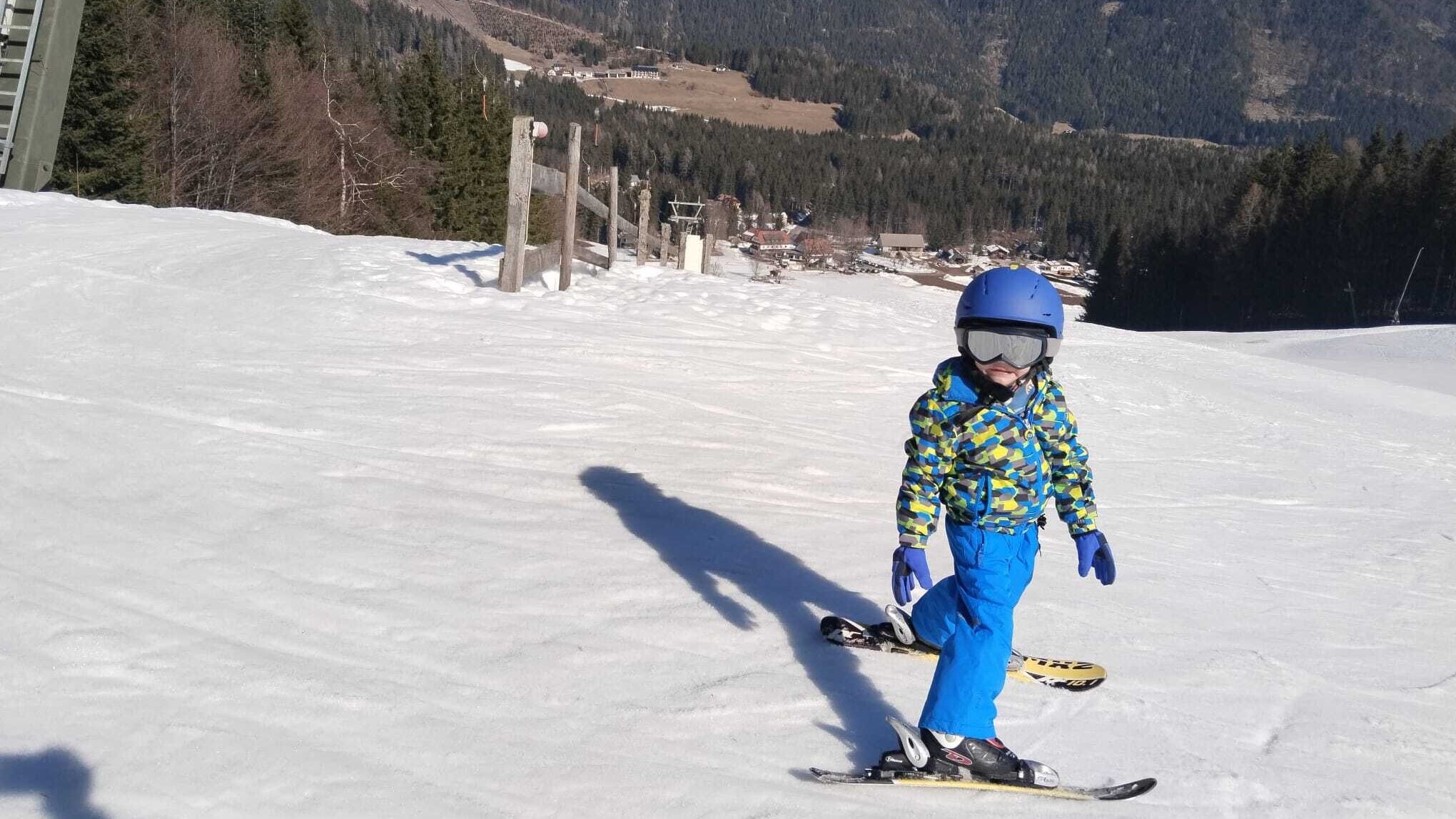 Teure Kleinkindkarten - Auf Kinderpisten werden Eltern zur Kasse gebeten