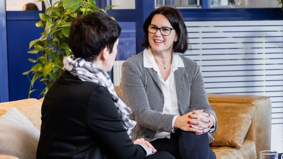 Expertin gibt Tipps - Frauen und Geld: Es darf ein bisschen mehr sein!