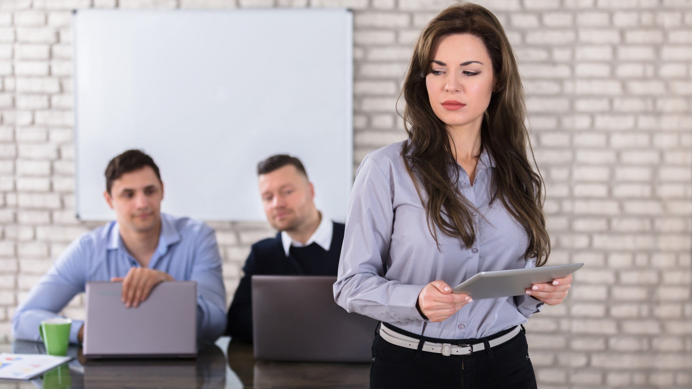 Rechtliche Lage - Ja! Auch das kann sexuelle Belästigung im Job sein