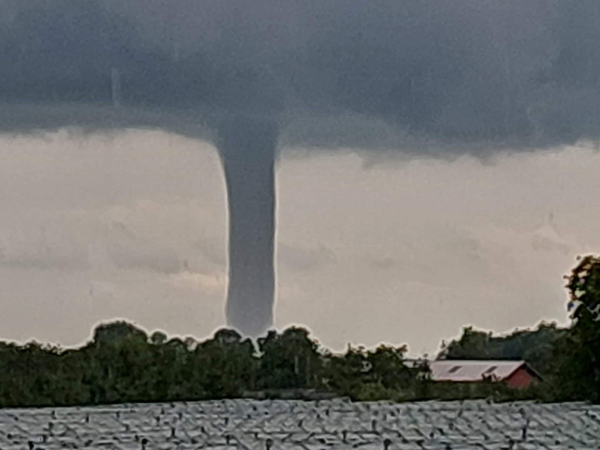 Gewaltiger Wirbelwind - Bodensee: Zweite Wasserhose binnen weniger Wochen