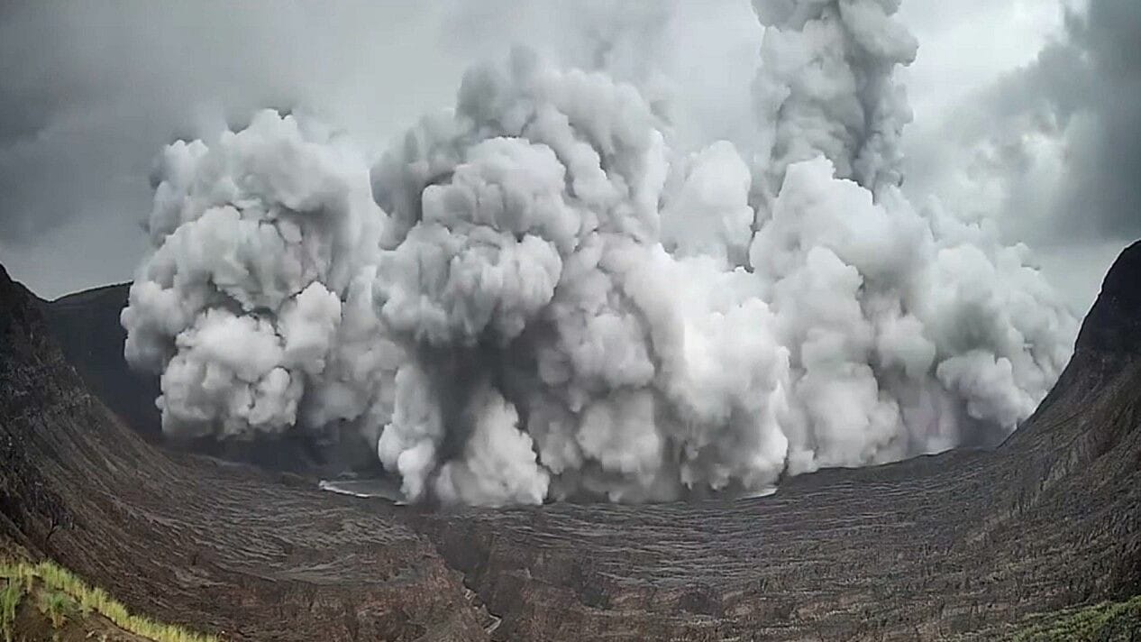 Magma und Wasser - Philippinen: Explosive Eruption am Vulkan Taal