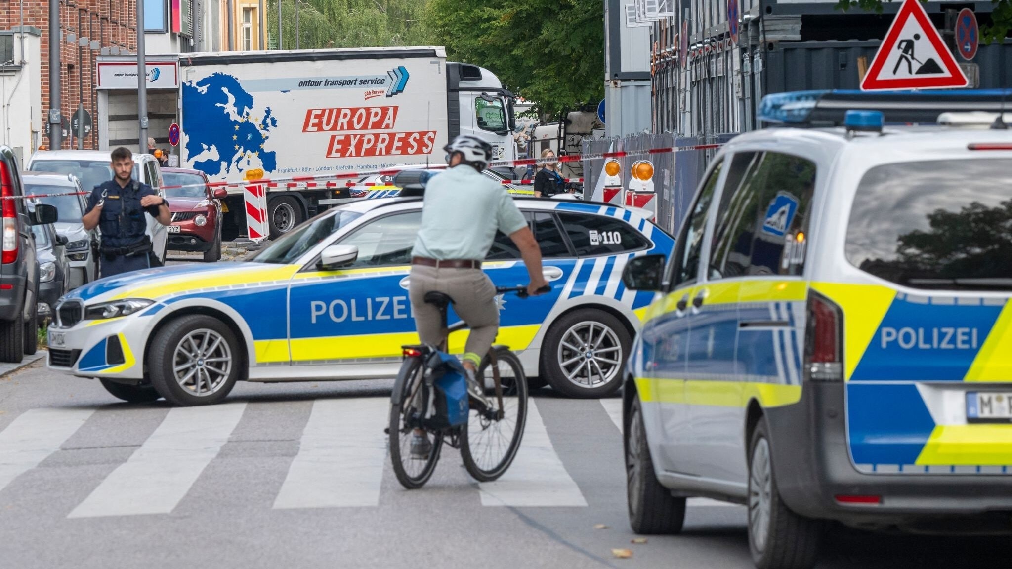 Rüstungsfirma als Ziel - Münchner Brandanschläge: „Politischer Hintergrund“