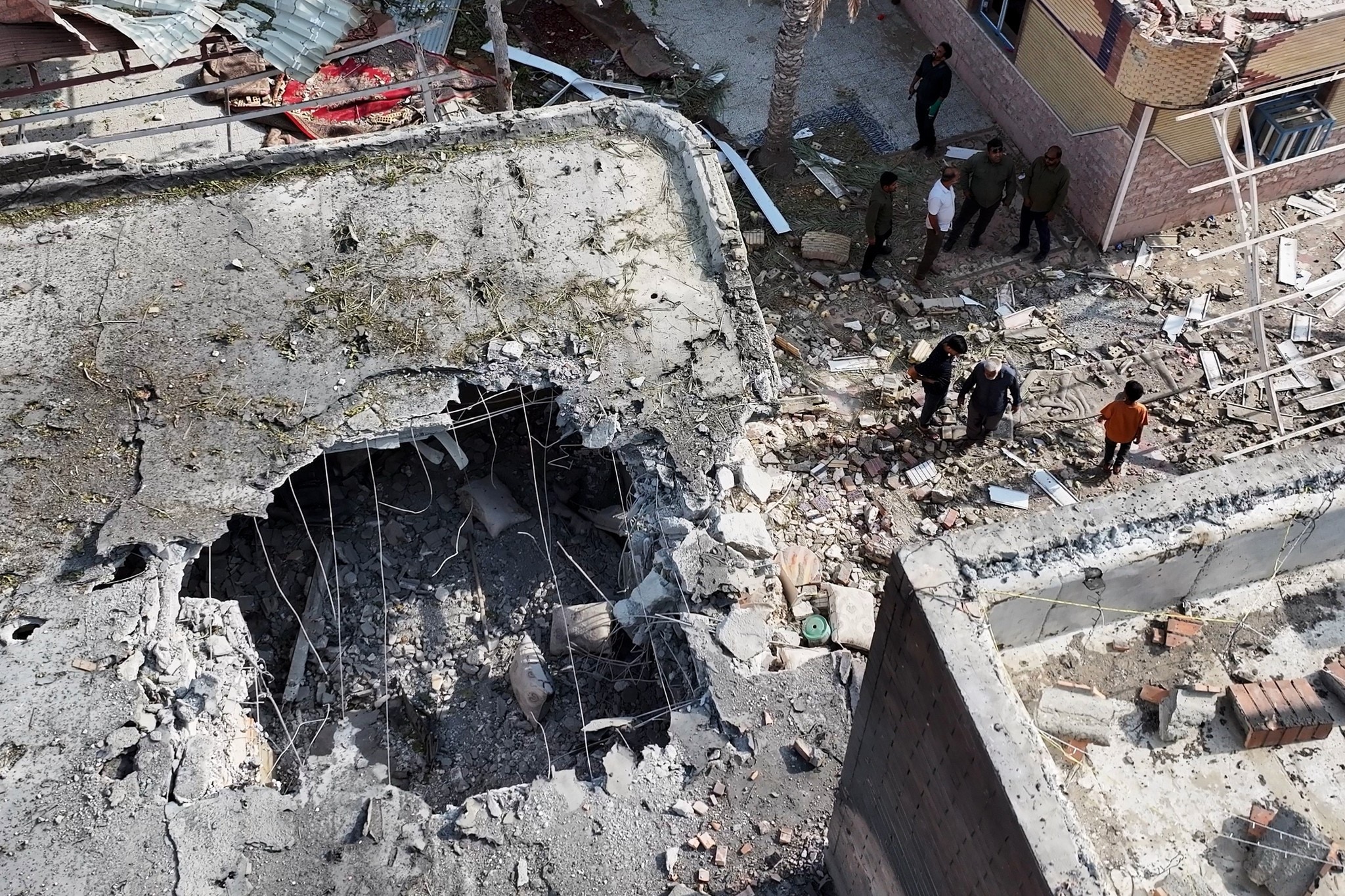 Wohl US-Munition - Tödliche Explosion bei Hochzeit im Iran: 4 Tote